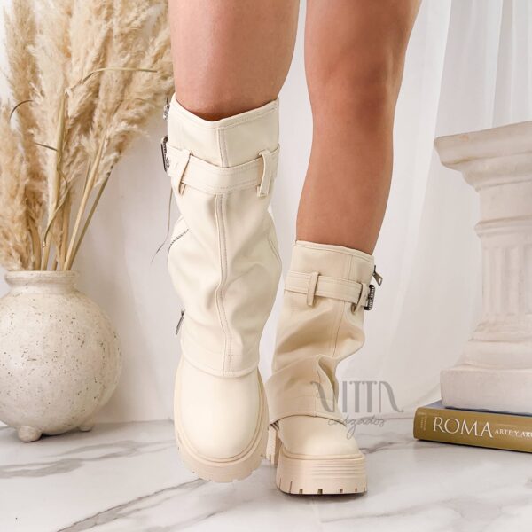Botas beige de plataforma con hebilla 80 - Imagen 6