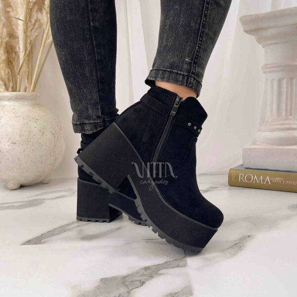 Botines negros plataforma liviana R59 - Imagen 5