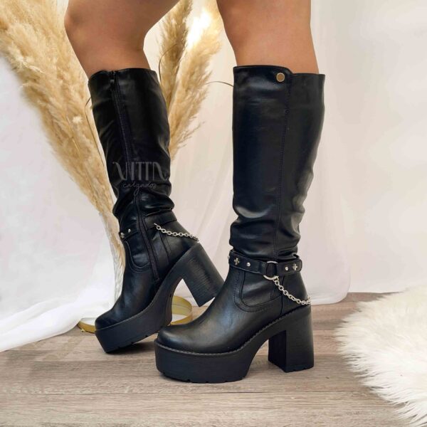 Botas de mujer ecocuero negras 2636
