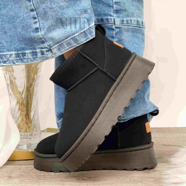 Pantubotas negras T01 - Imagen 3