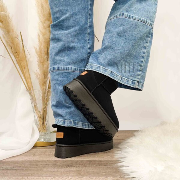 Pantubotas negras T01 - Imagen 4