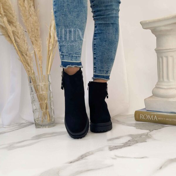 Botines negros con taco y plataforma 37 - Imagen 5