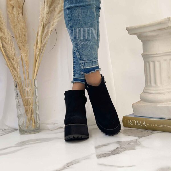 Botines negros con plataforma liviana r60 - Imagen 4