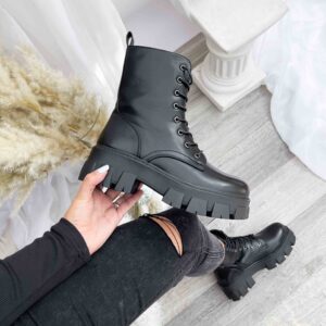 Botines combat negros y livianos de mujer 08