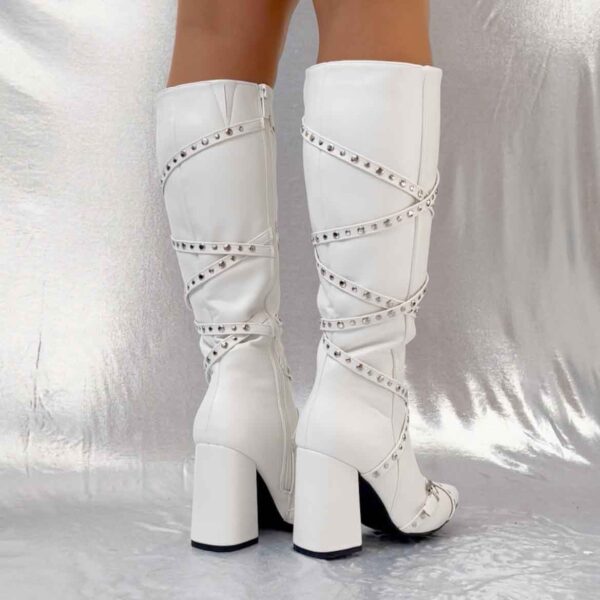 Botas blancas de tacon con hebilla 910 - Imagen 4