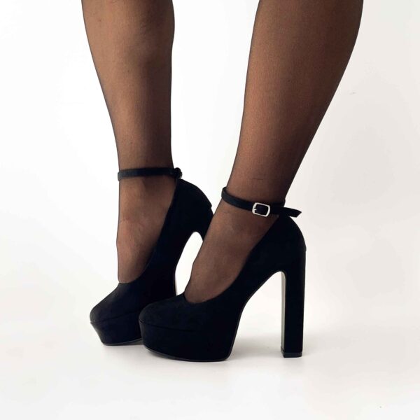Tacones altos con plataforma gruesa 99