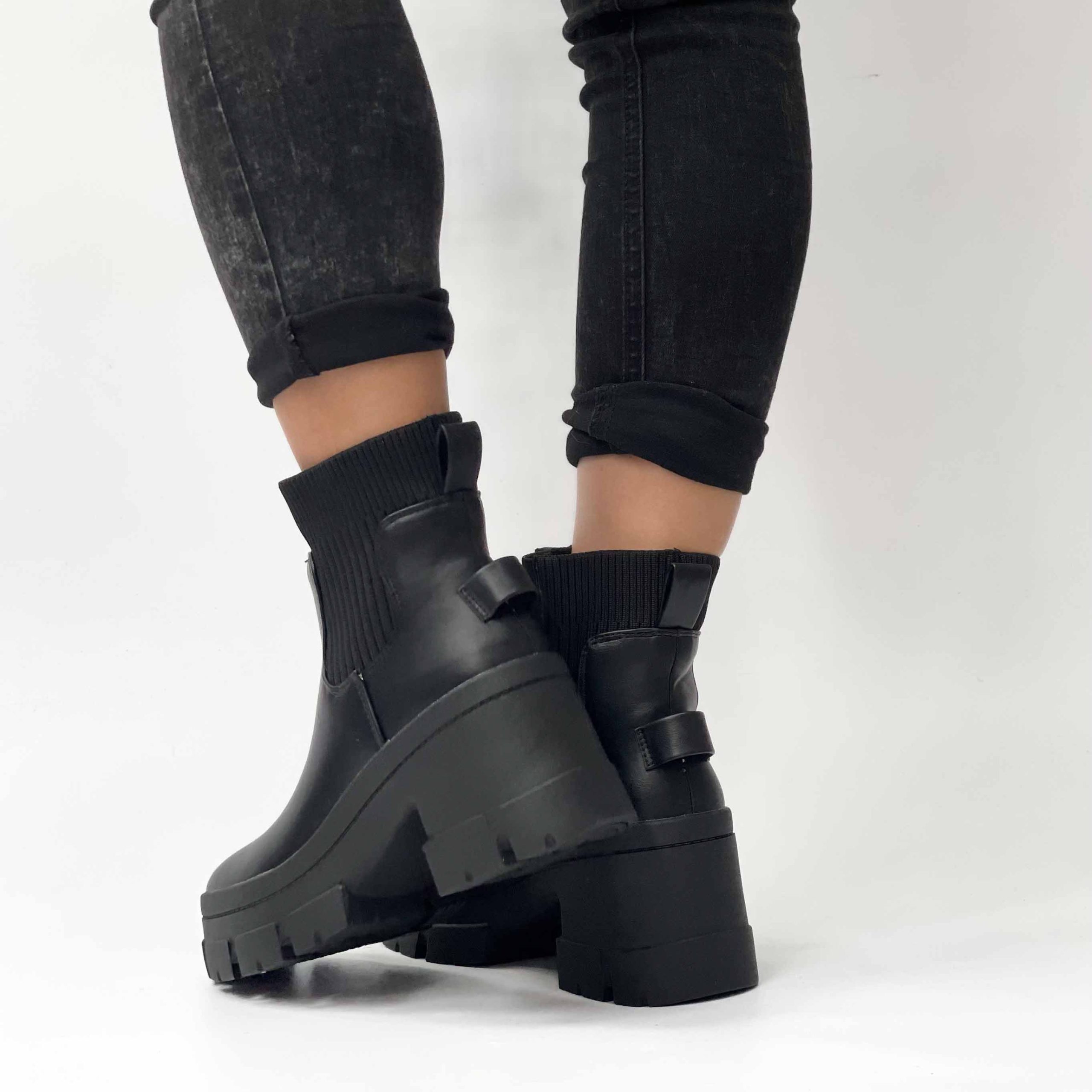 Botines negros con plataforma 53C - Imagen 4