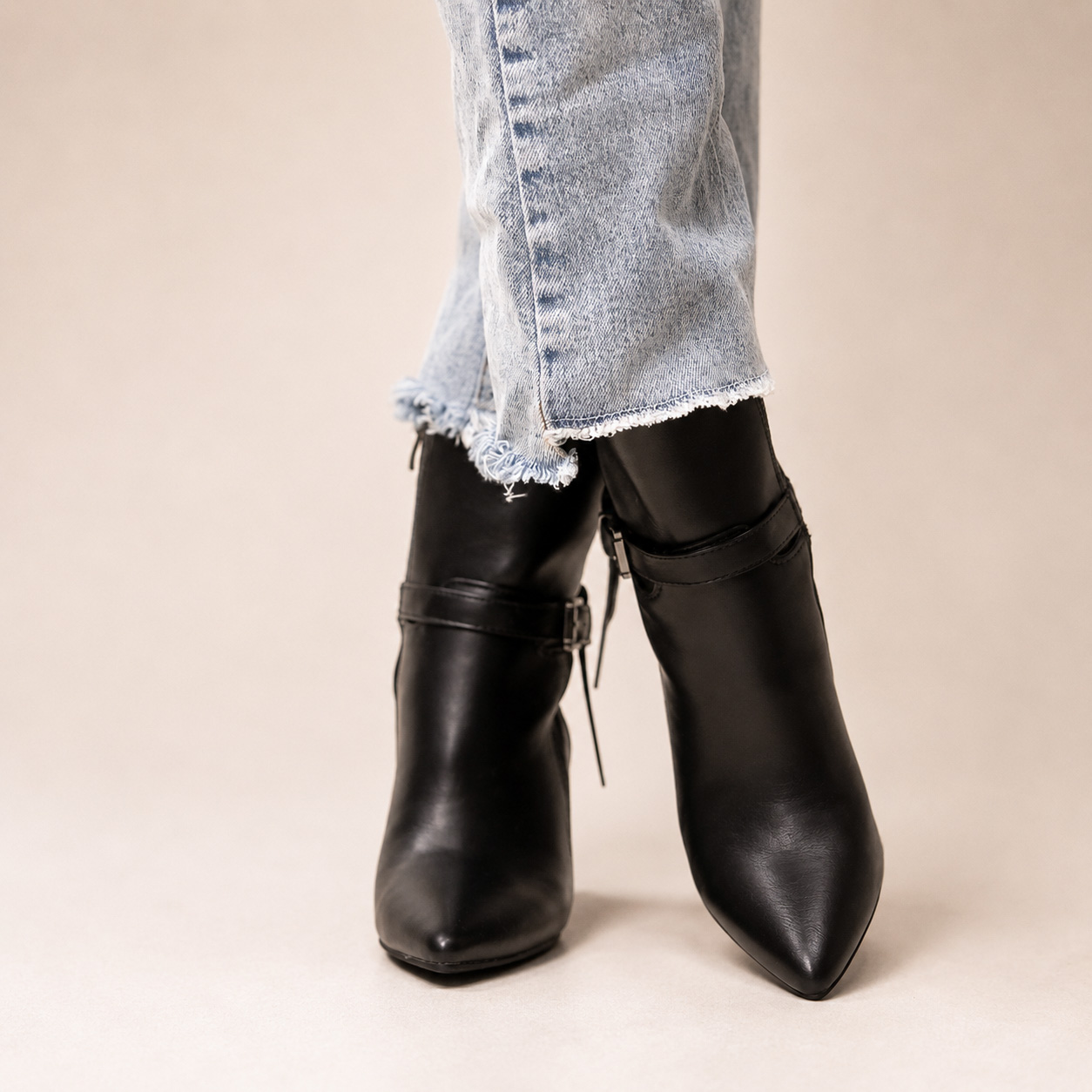 Botines negros taco grueso 330-C - Imagen 3