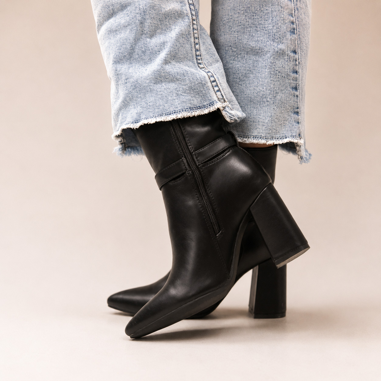 Botines negros taco grueso 330-C - Imagen 6