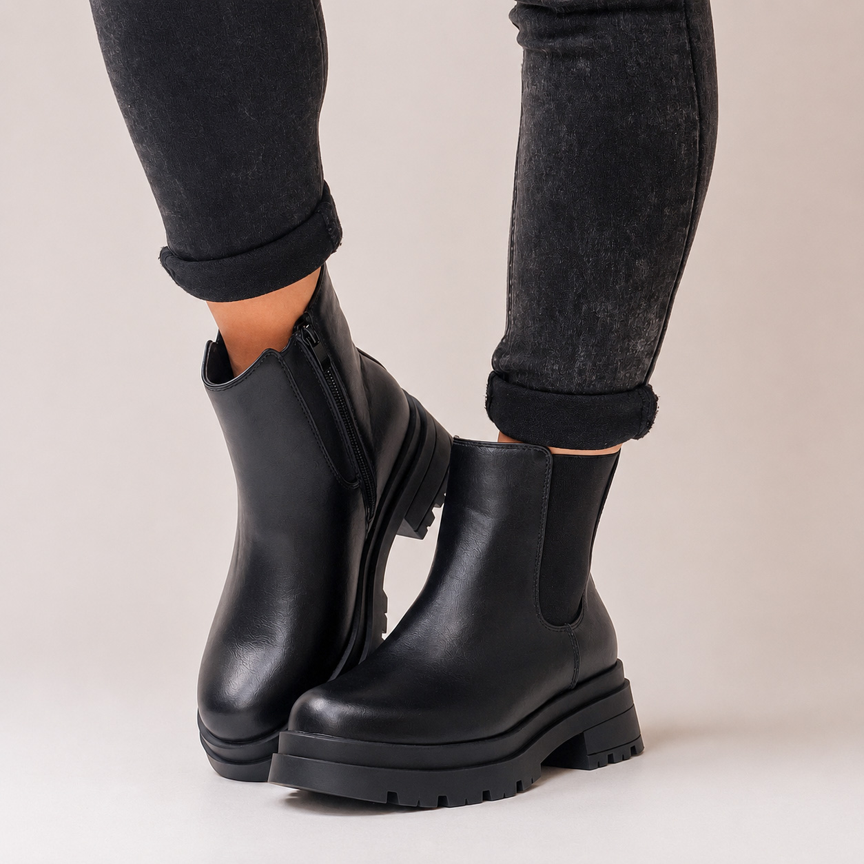 Botines negros con plataforma 312C - Imagen 3