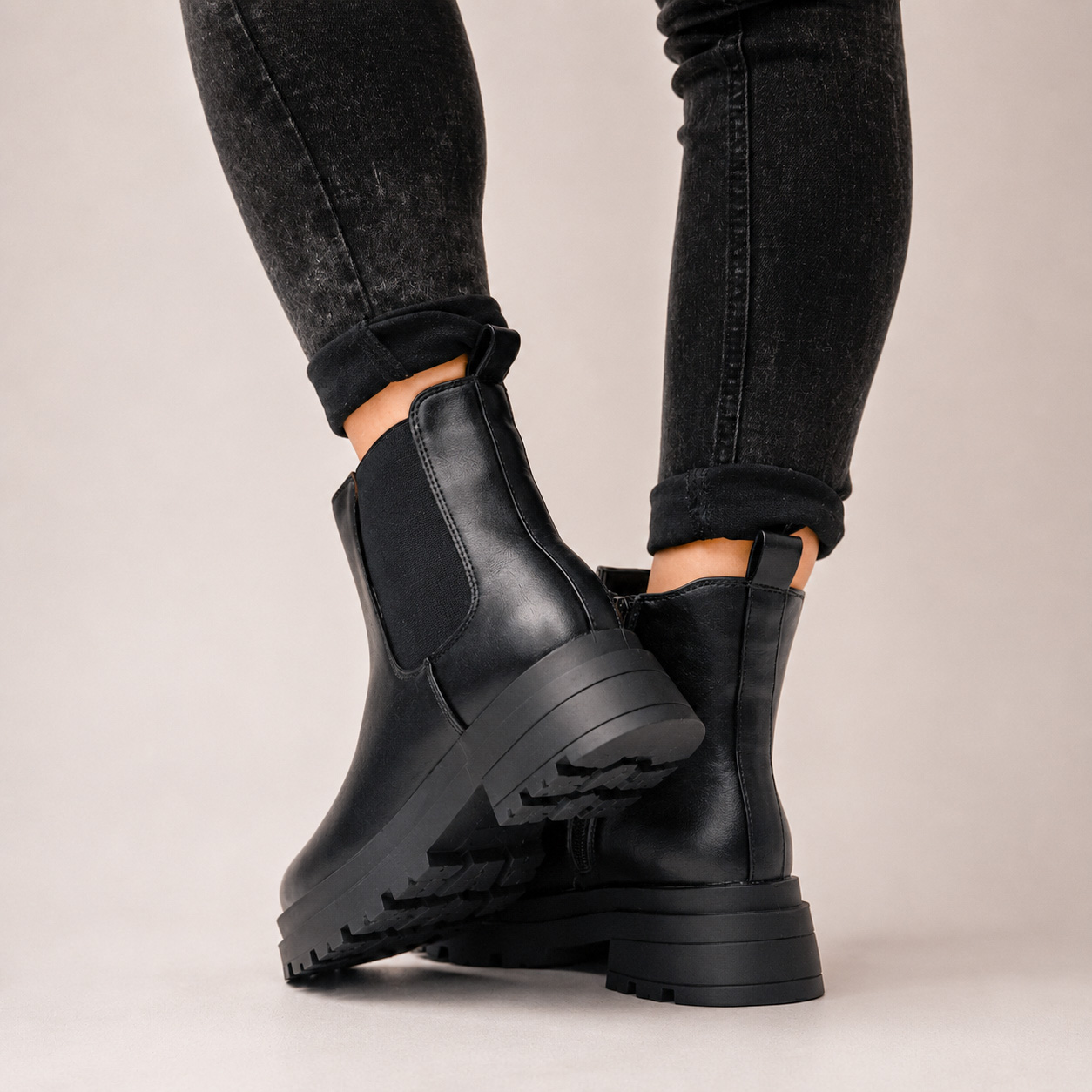 Botines negros con plataforma 312C - Imagen 5