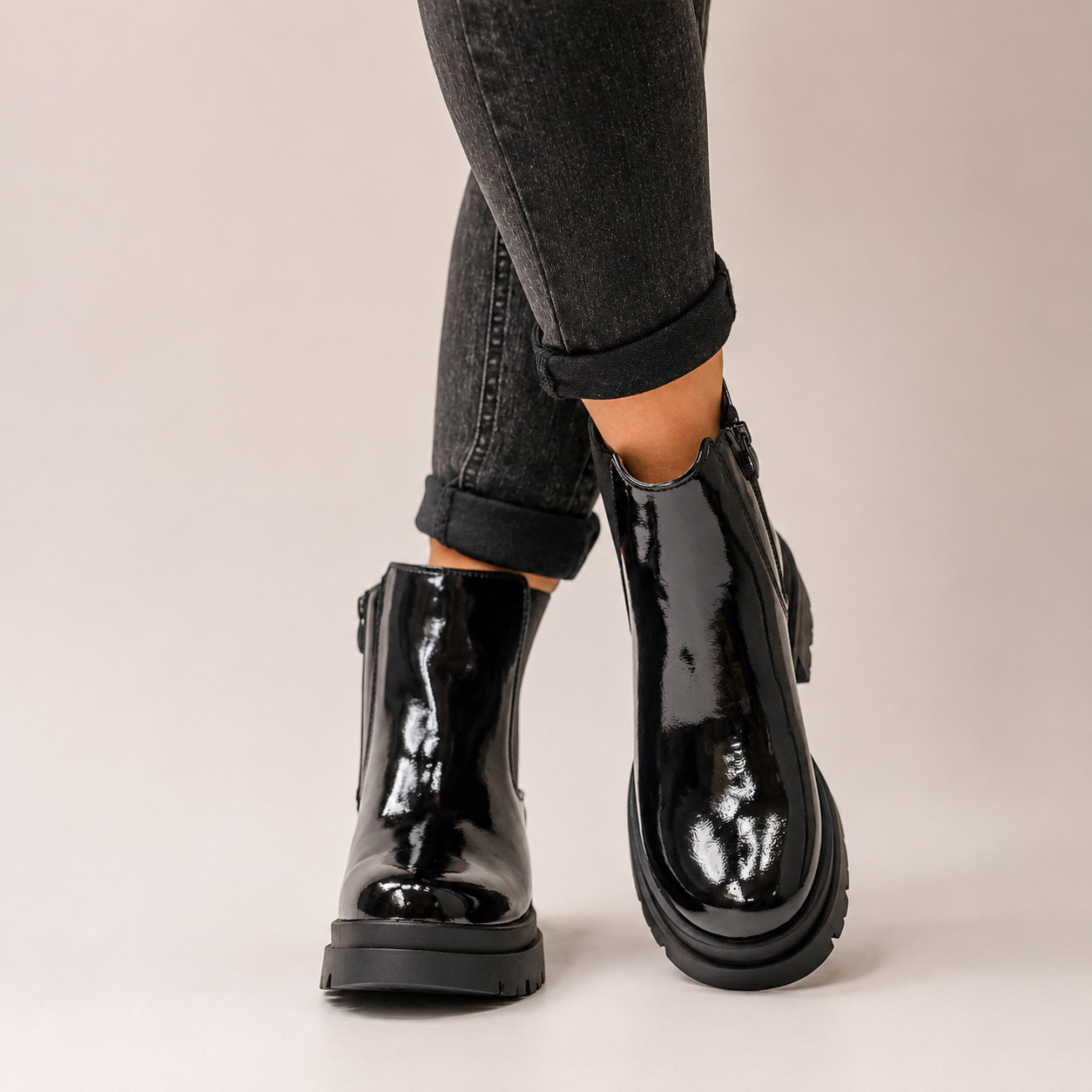Botines negros con plataforma 312CH - Imagen 3
