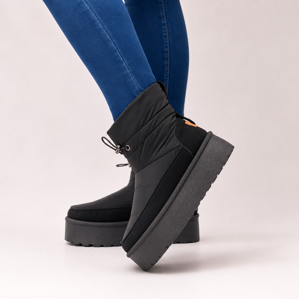 Botines negros impermeables para la lluvia 24