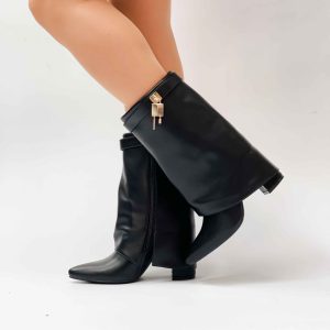Botas negras de mujer con candado 095