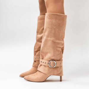 Botas beige de mujer con taco 033