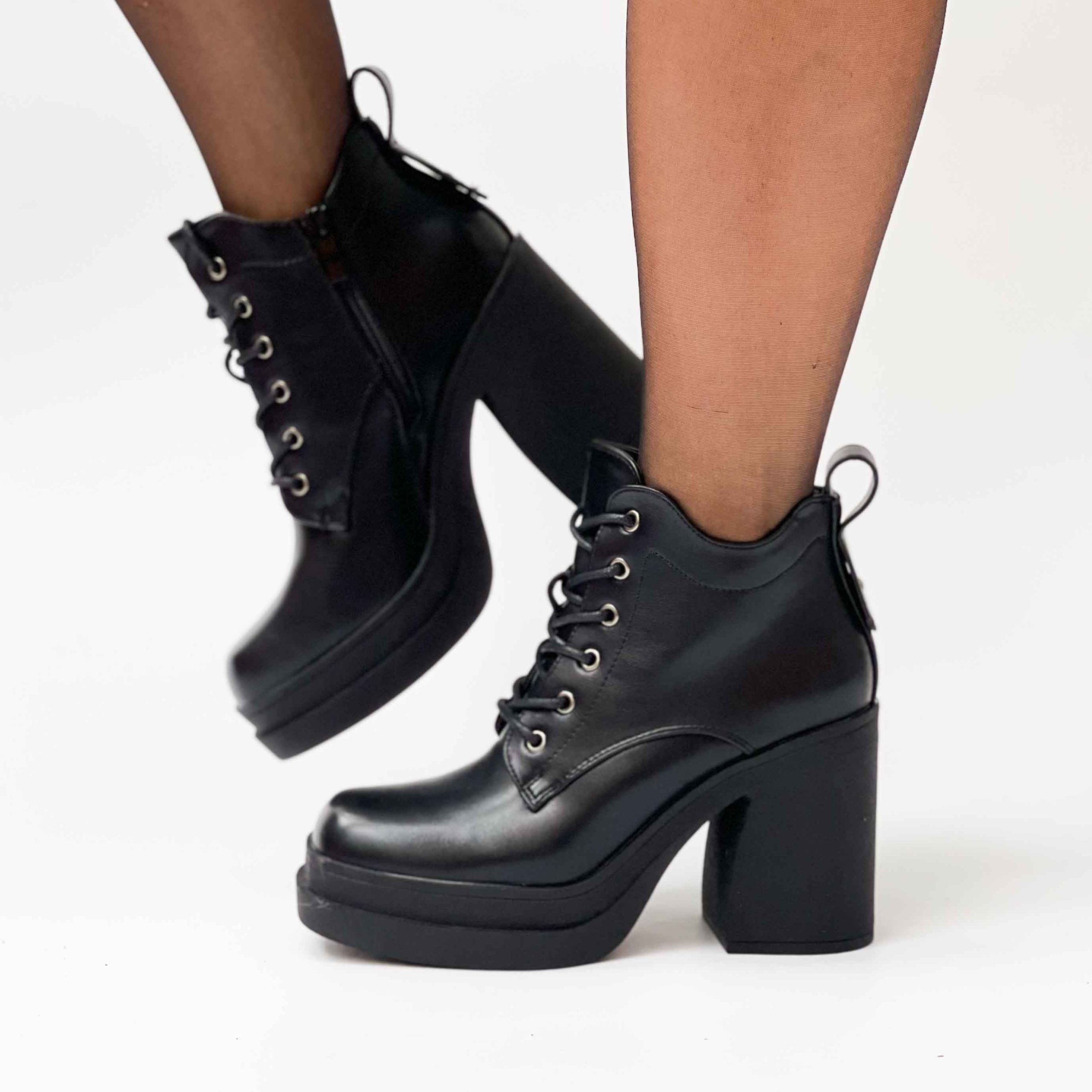 Botines negros de mujer con plataforma 62 - Imagen 4