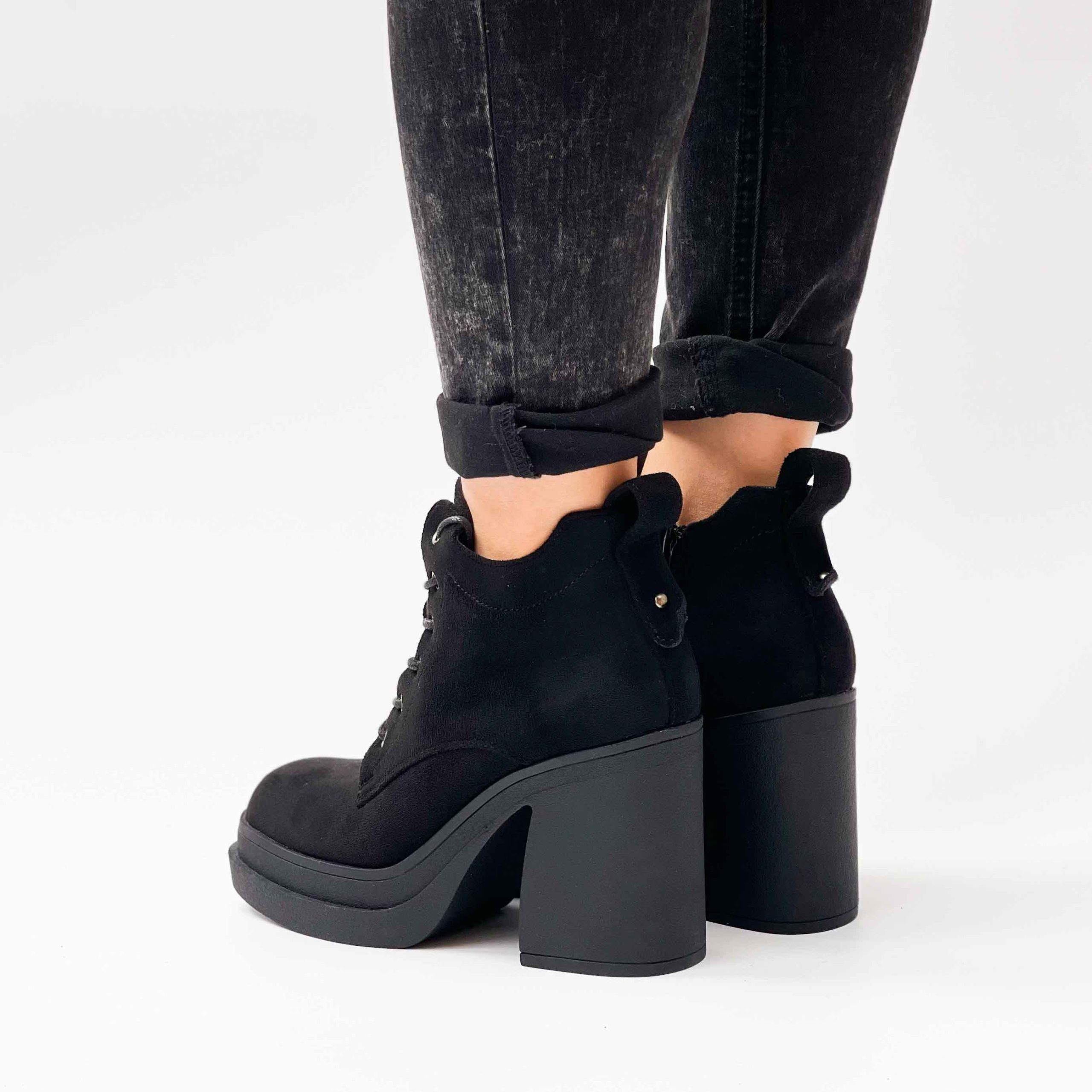 Botines negros de mujer con plataforma 62G - Imagen 4