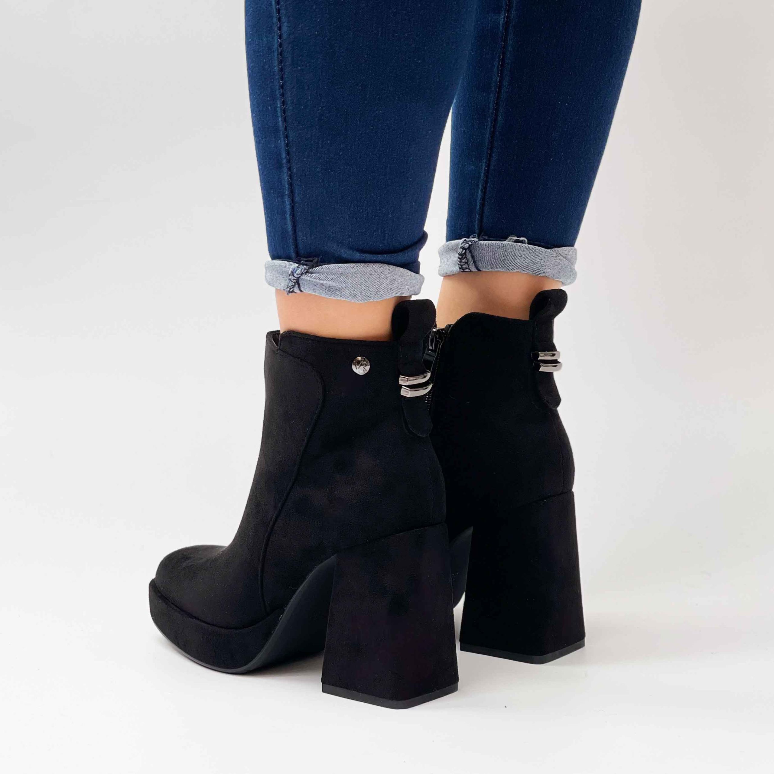 Botines con taco negros de mujer 65 - Imagen 4