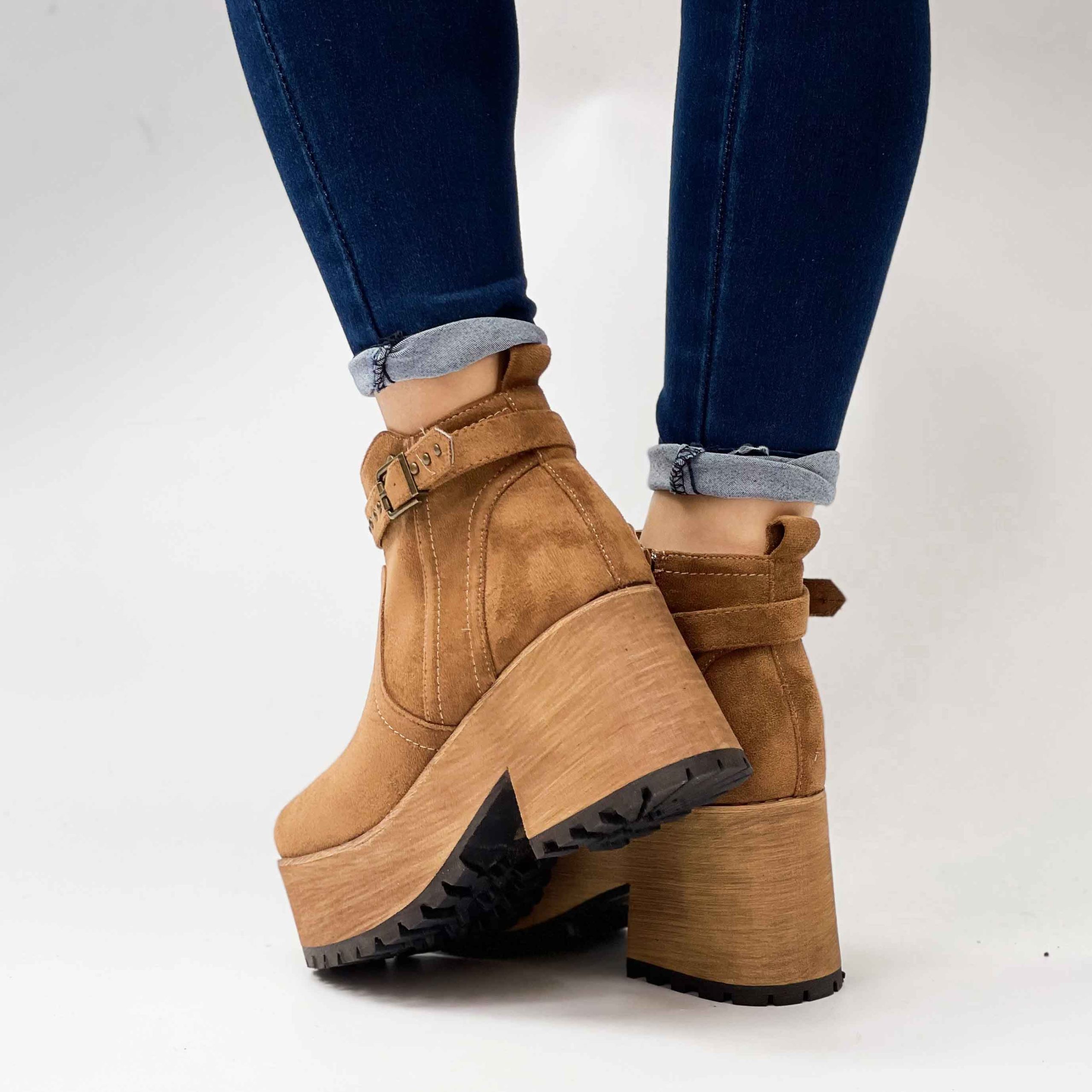 Botines cafe de mujer con plataforma r59 - Imagen 4