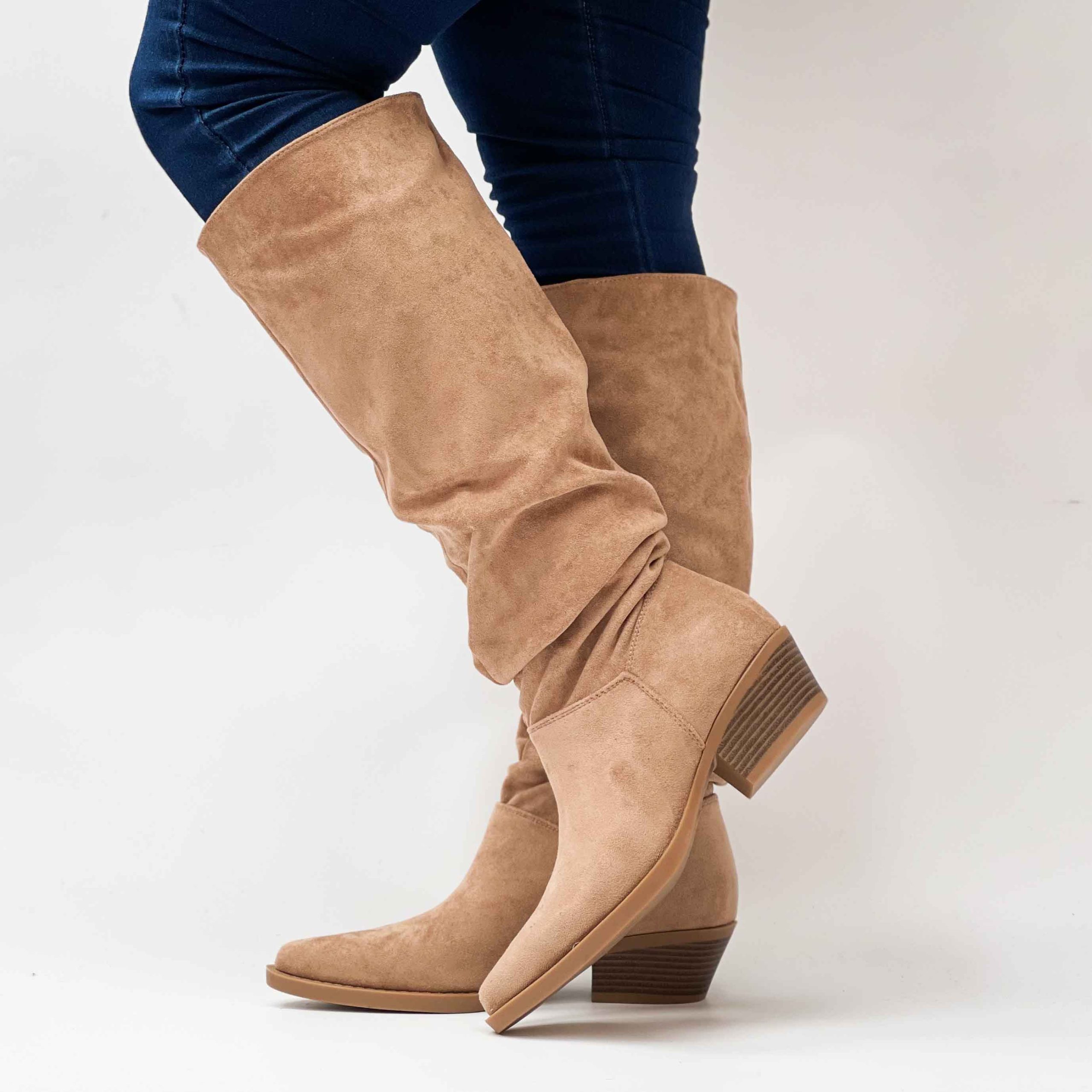 Botas bajas cafe claro de mujer 91 - Imagen 3