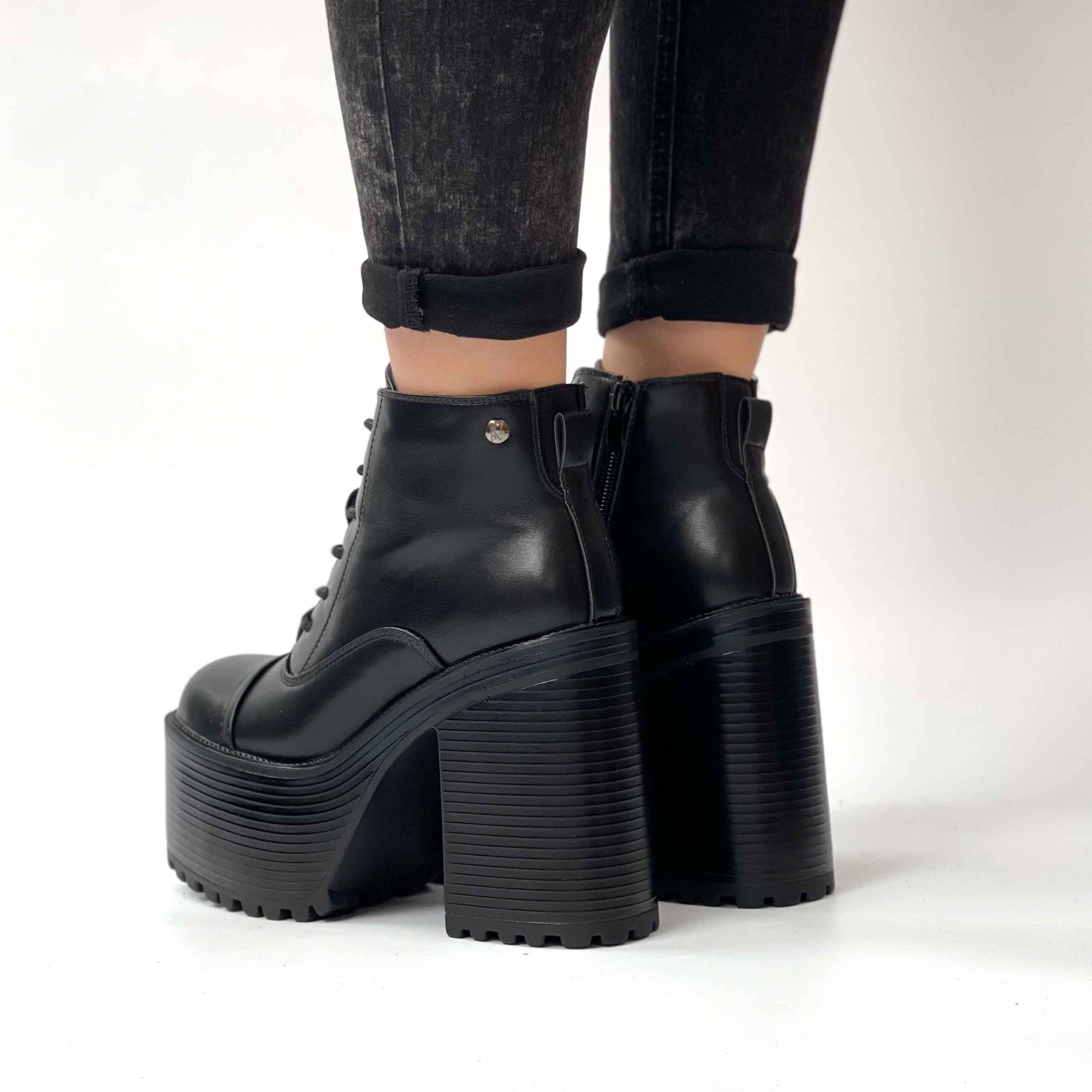 Botines negros de mujer con plataforma 012 - Imagen 7