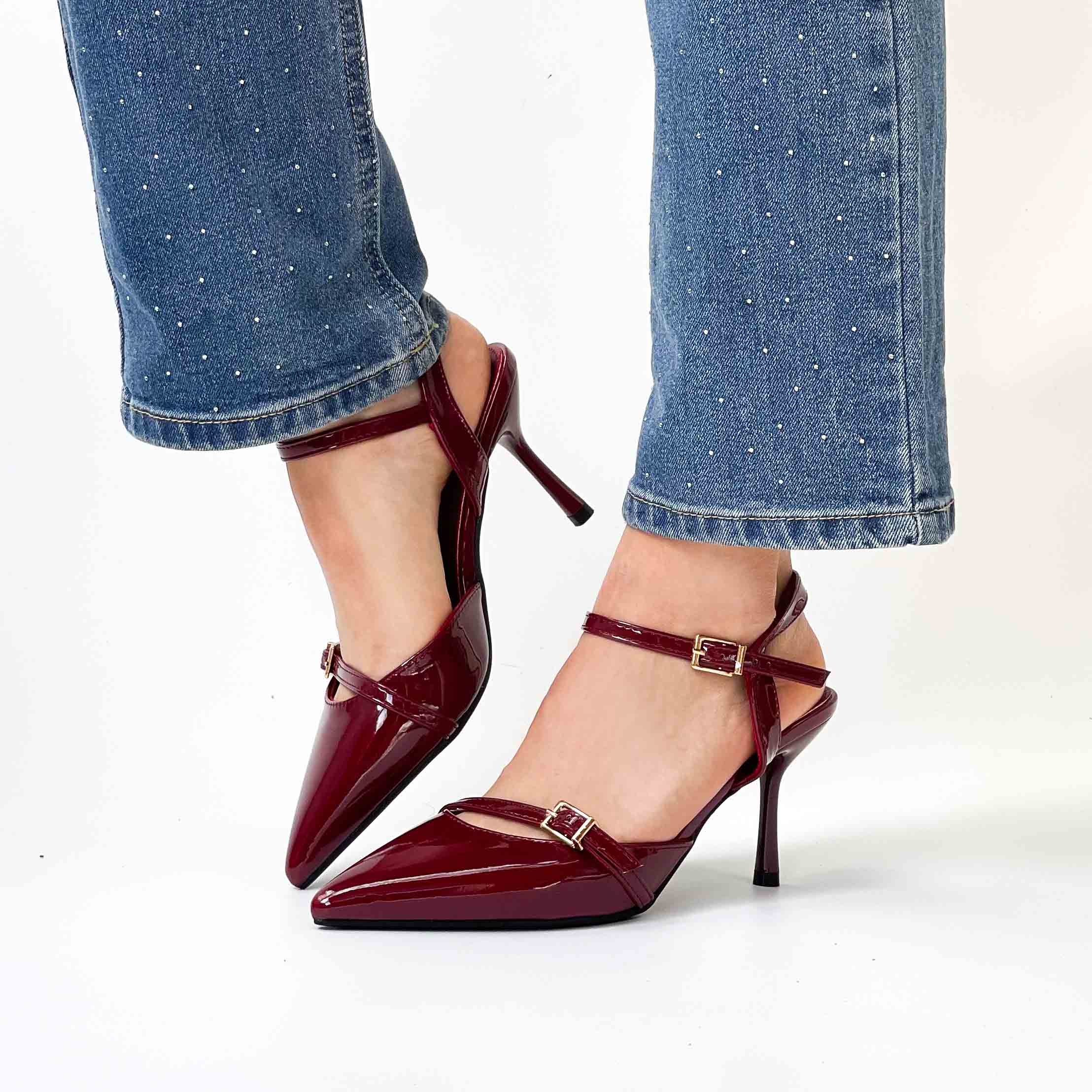 Zapato de tacón burdeo charol para mujer L03
