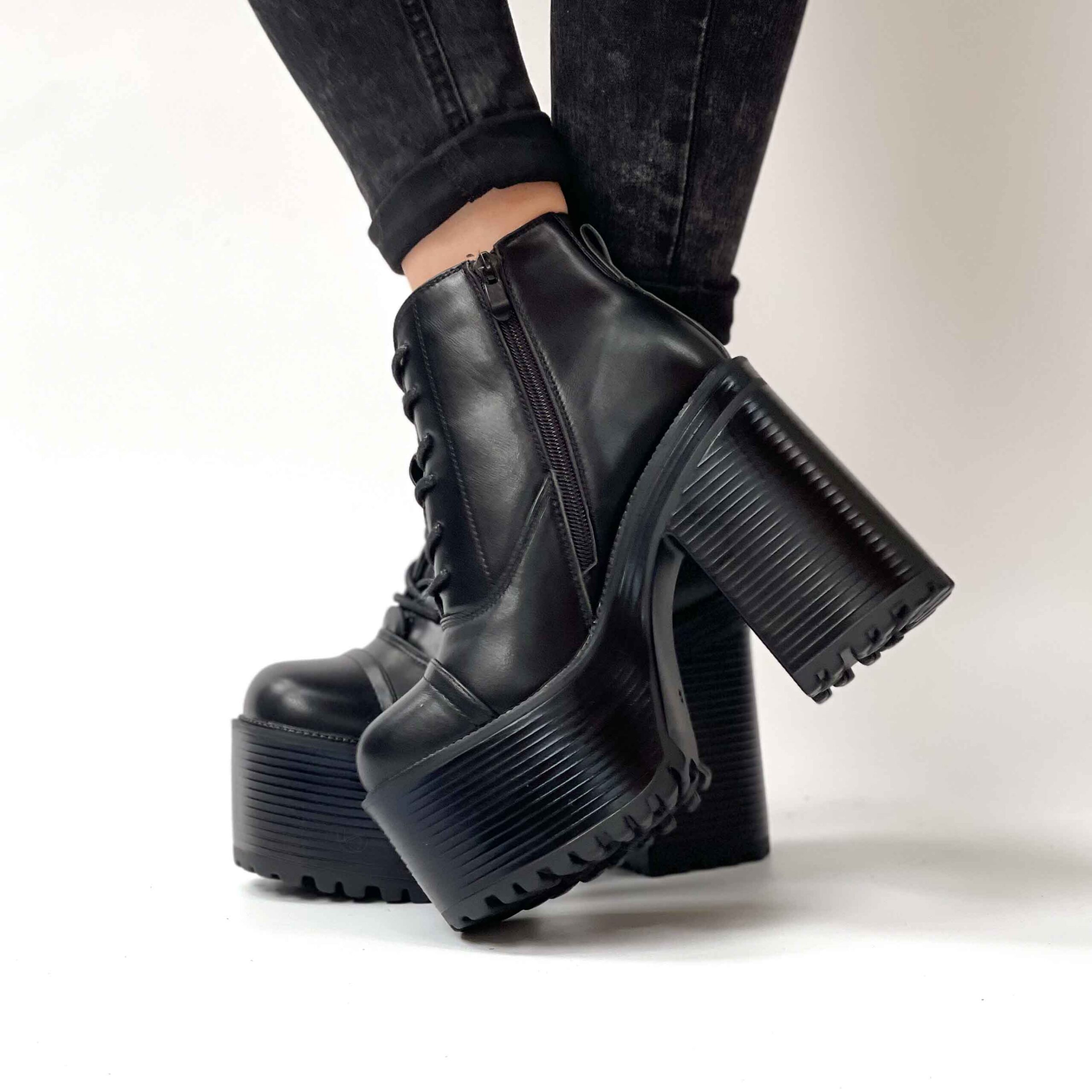Botines negros de mujer con plataforma 012 - Imagen 8