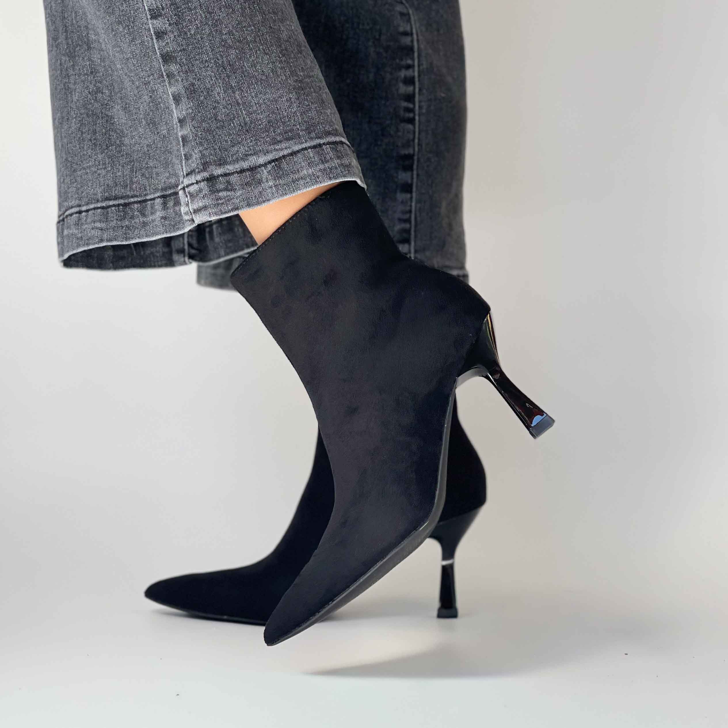 Botines negros de mujer con taco t50